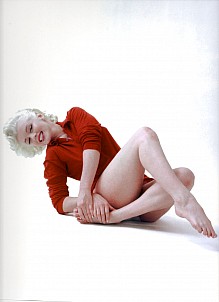 Marilyn Monroe gallery image 26 of 45